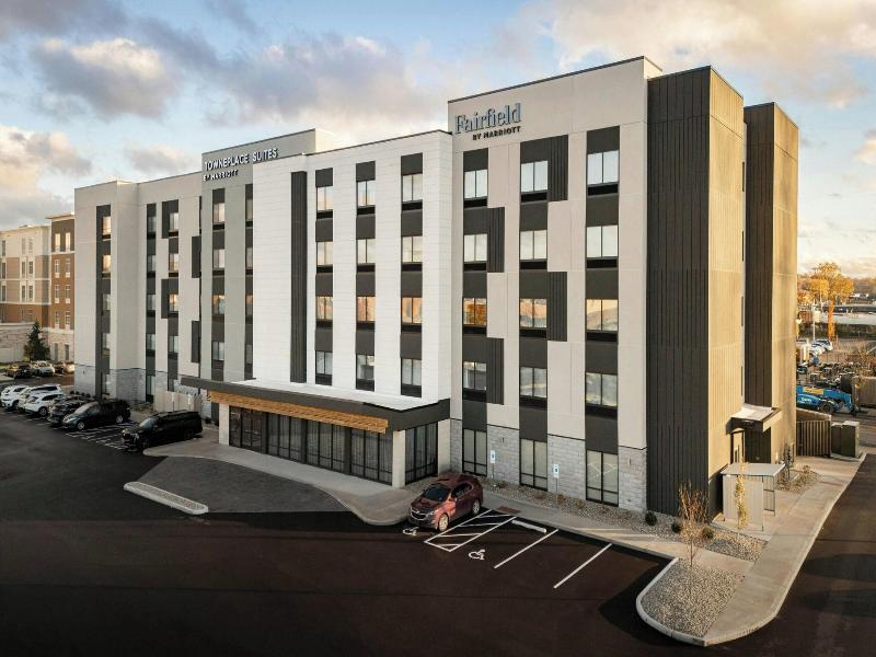 Towneplace Suites By Marriott Cincinnati Oakley image