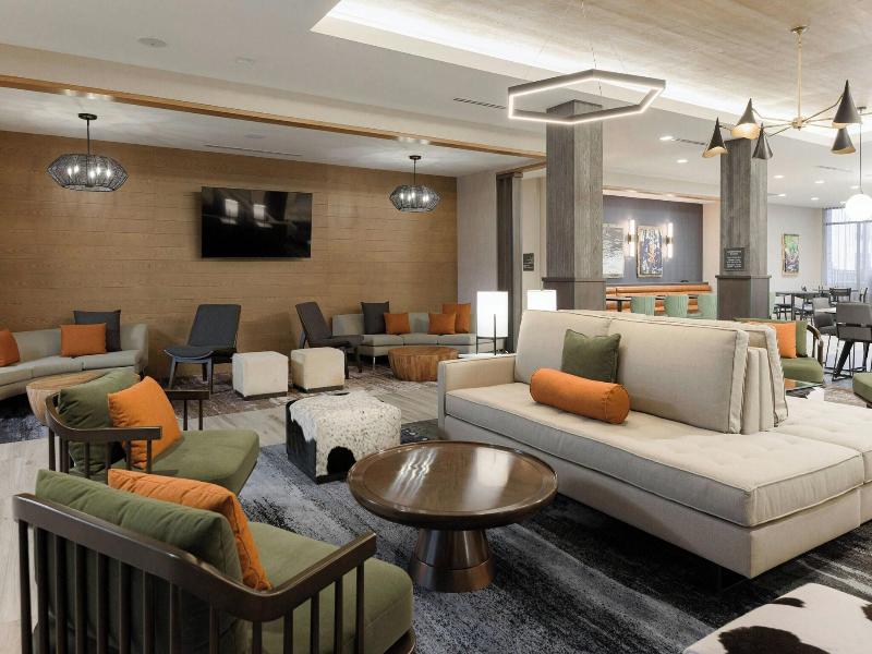 Towneplace Suites By Marriott Cincinnati Oakley image