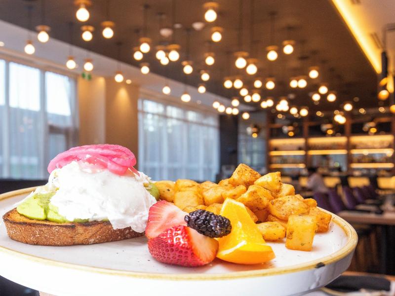 Ac Hotel By Marriott Ottawa Dwtn