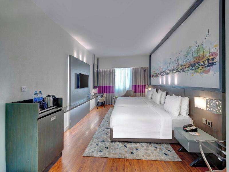 Howard Johnson Plaza By Wyndham Dubai Deira — general view