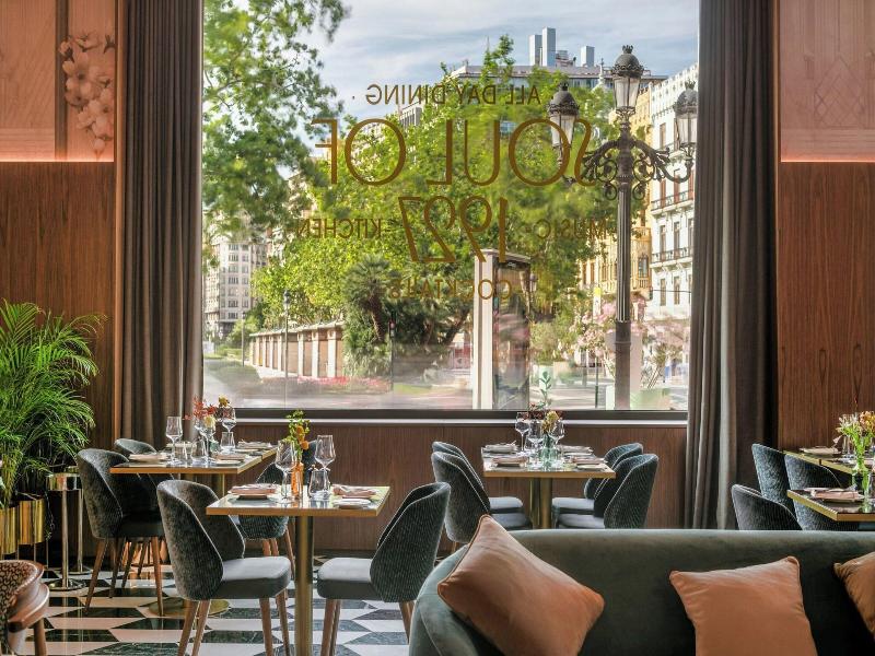 Grand Hotel Centenari, Valencia, Autograph Colle image