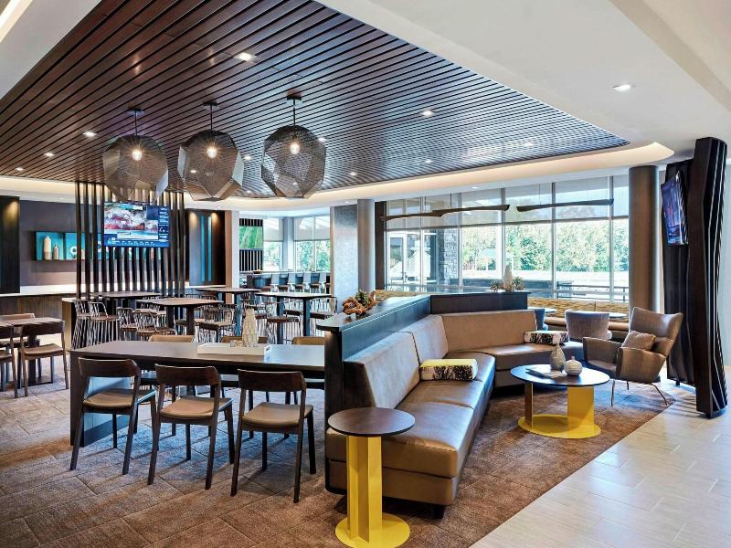 Springhill Suites By Marriott Charlotte Arrowood