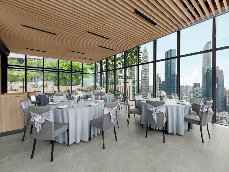 Marriott Executive Apartments Kuala Lumpur image