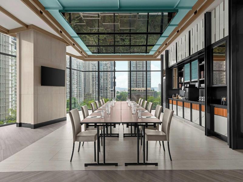 Marriott Executive Apartments Kuala Lumpur image