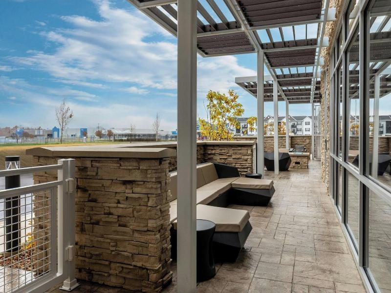 Springhill Suites By Marriott Columbus West image
