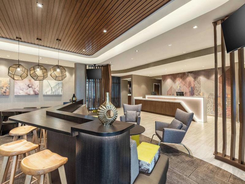 Springhill Suites By Marriott Columbus West image