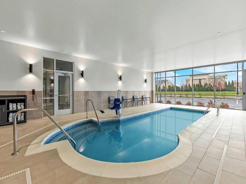 Springhill Suites By Marriott Columbus West image