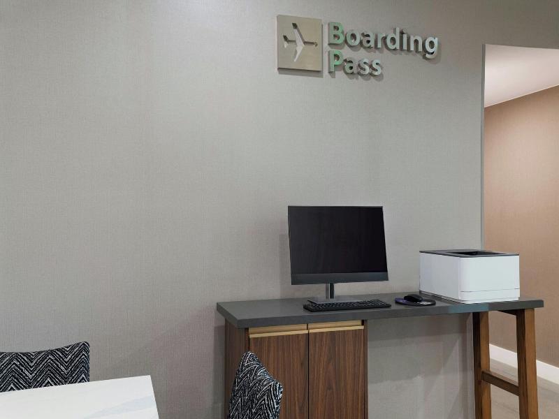 Four Points By Sheraton Austin Airport