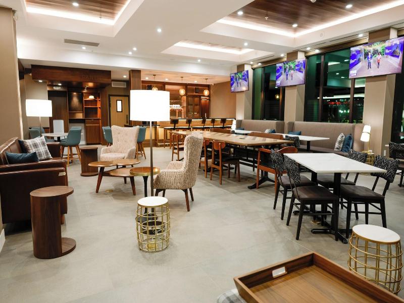 Four Points By Sheraton Austin Airport