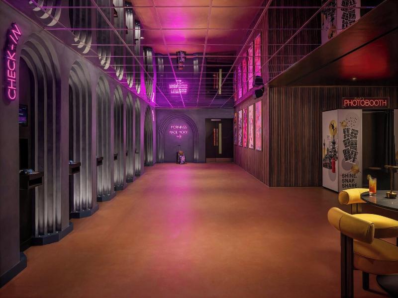 Moxy London Piccadilly Circus image