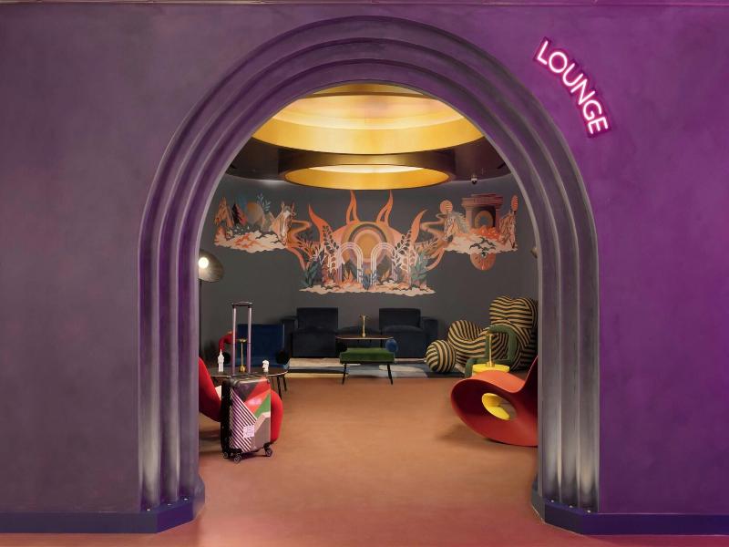 Moxy London Piccadilly Circus image