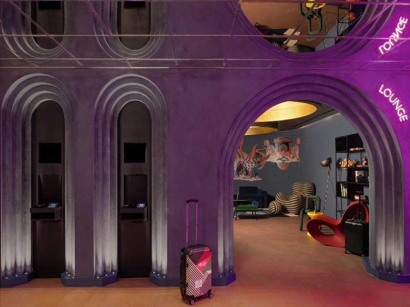 Moxy London Piccadilly Circus image