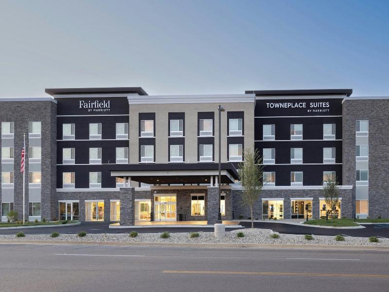 Fairfield Inn & Suites Dayton Beavercreek image