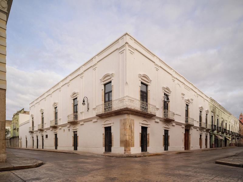 Hotel Sevilla image