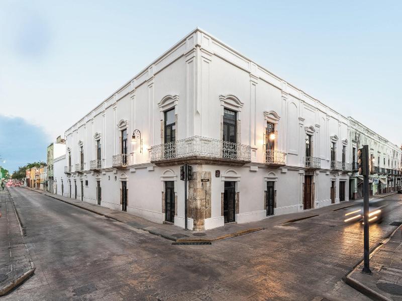 Hotel Sevilla image