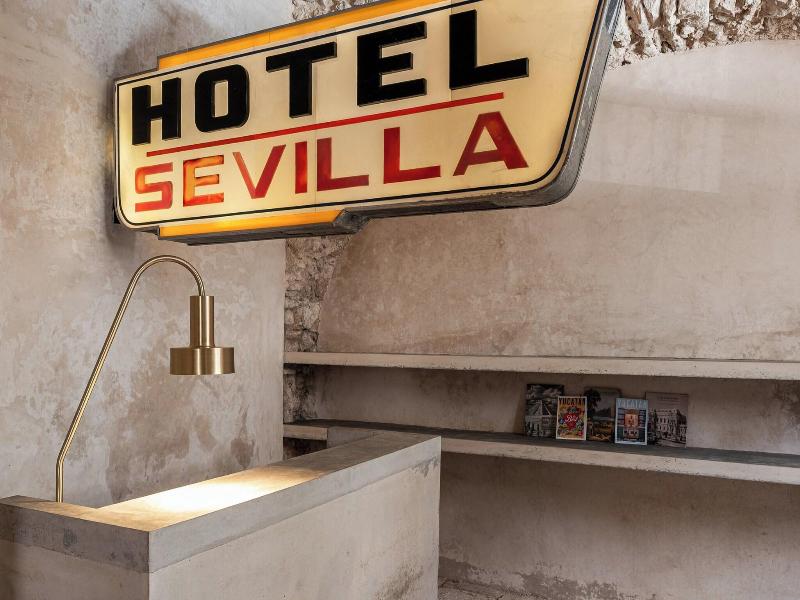 Hotel Sevilla image