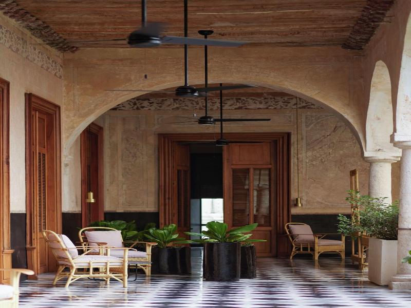 Hotel Sevilla image