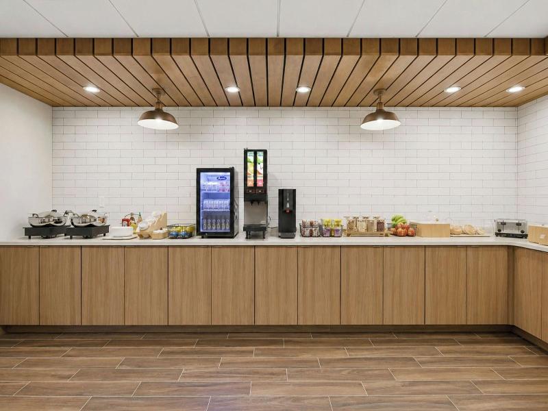 Fairfield By Marriott Inn & Suites Mount Pleasan image