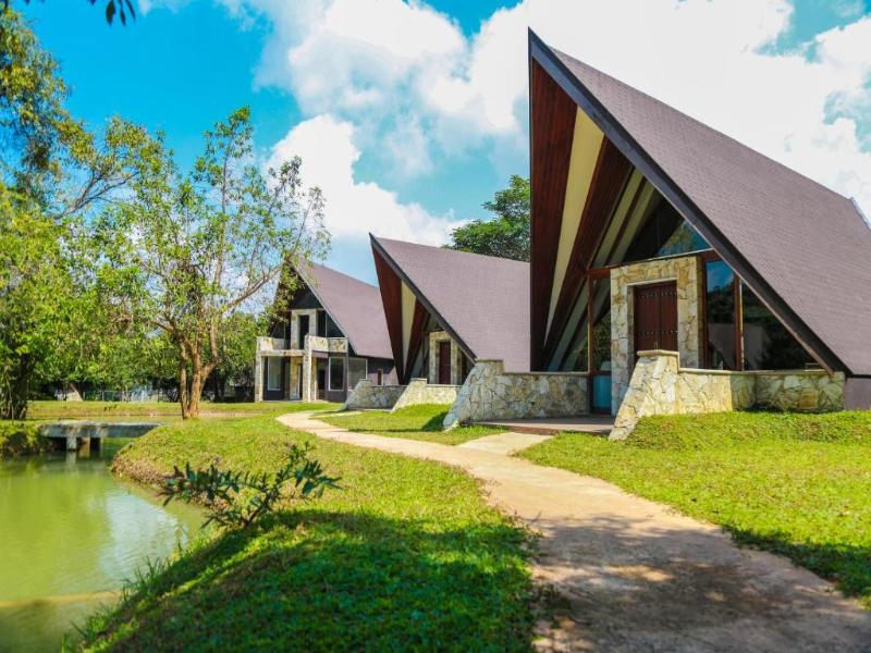 Oak Ray Liyya Water Villas  image