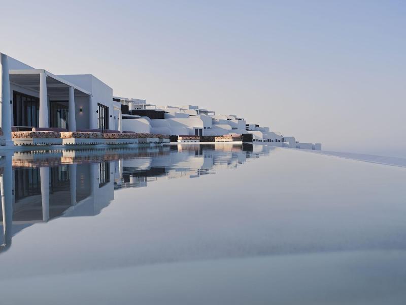 Cresanto Luxury Suites image