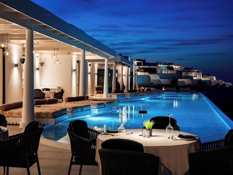 Cresanto Luxury Suites image