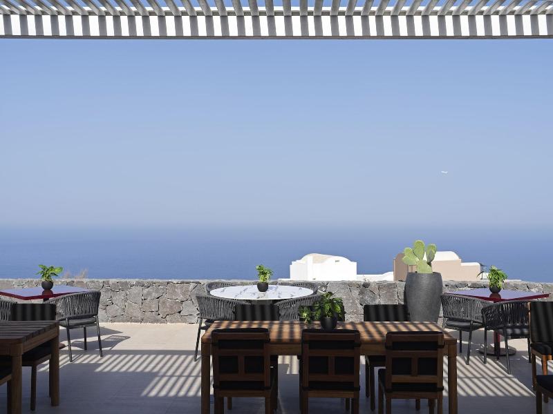 Cresanto Luxury Suites image