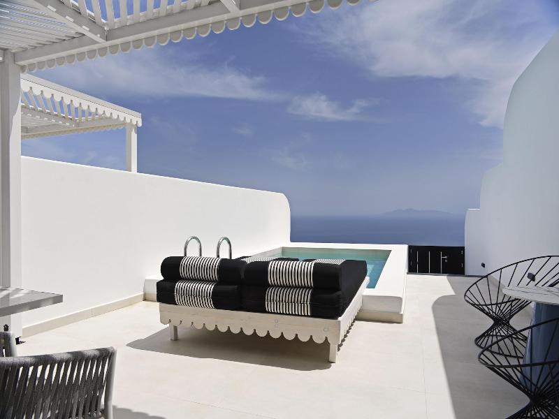 Cresanto Luxury Suites image
