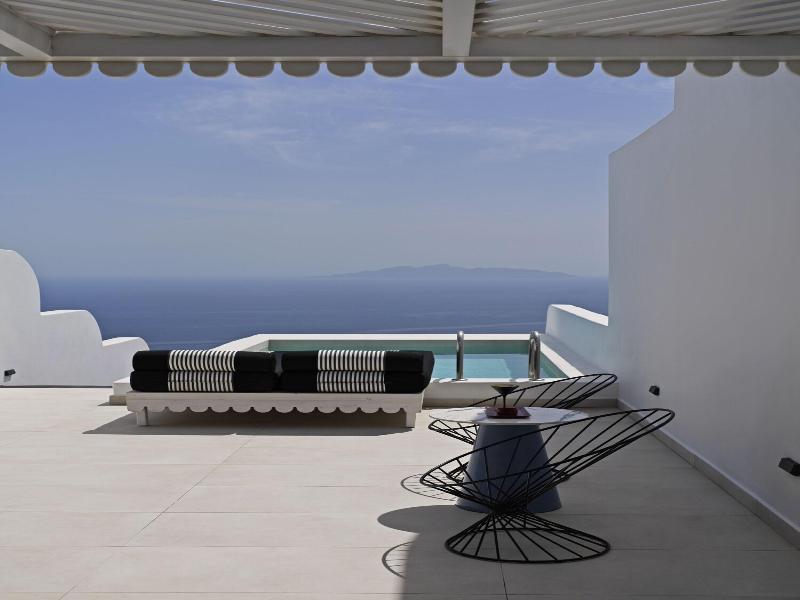 Cresanto Luxury Suites image
