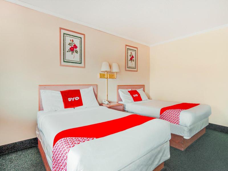 Oyo Hotel Durham West Hills image