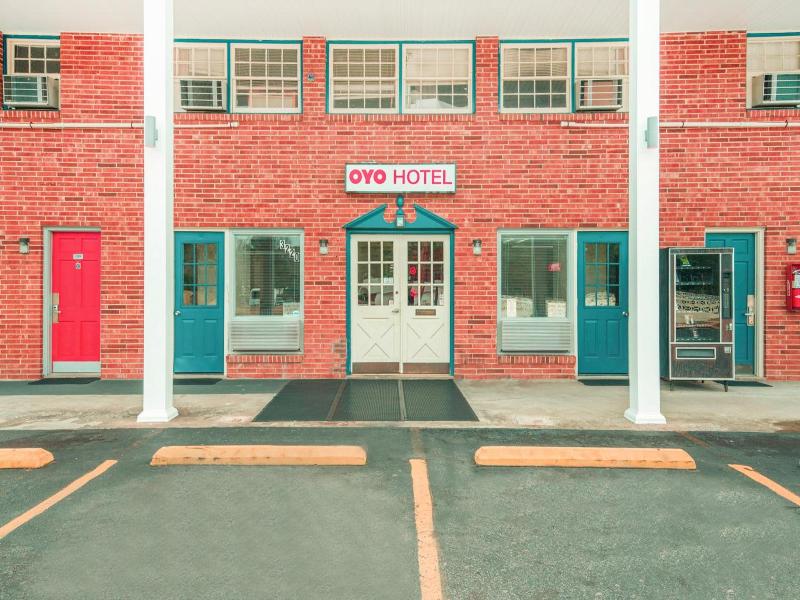 Oyo Hotel Durham West Hills image
