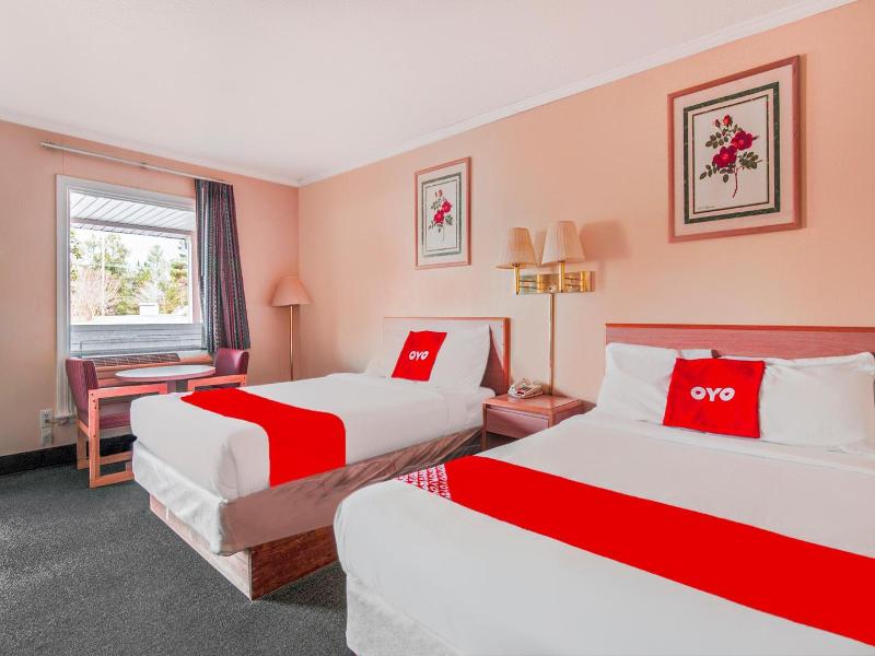 Oyo Hotel Durham West Hills image