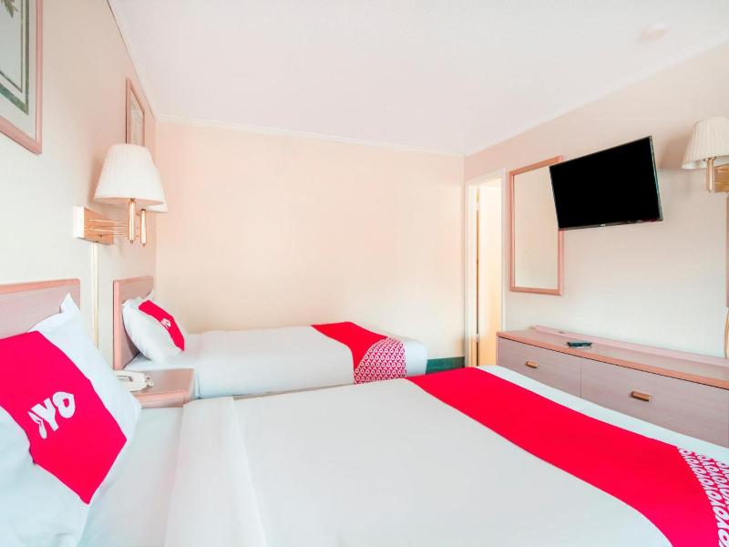 Oyo Hotel Durham West Hills image