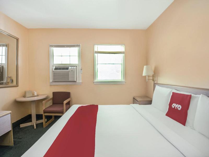 Oyo Hotel Durham West Hills image