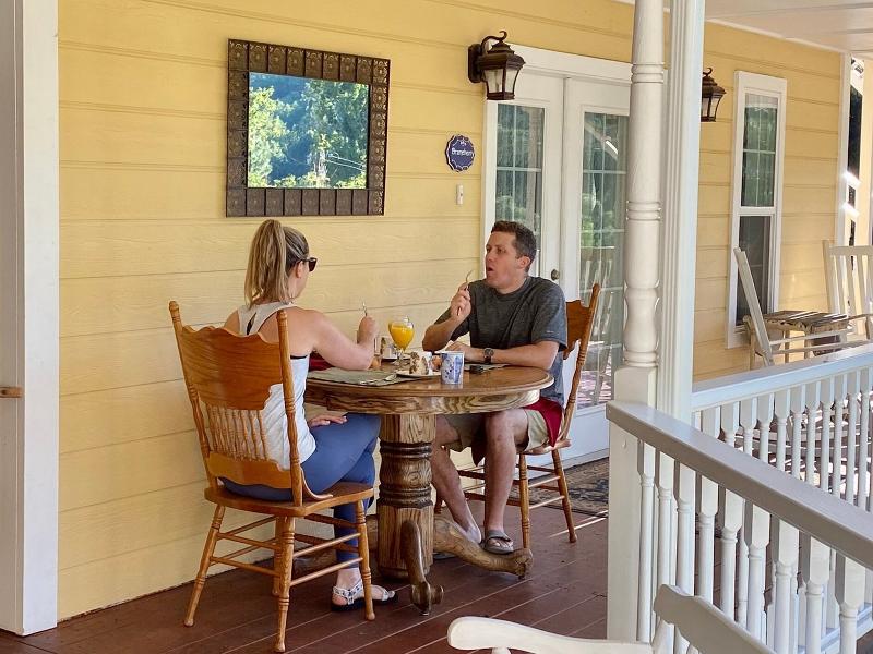 Blackberry Inn image