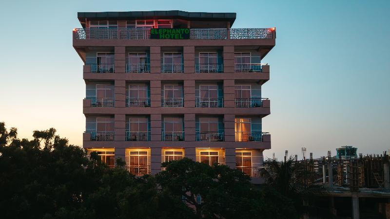 Elephanto Hotel image