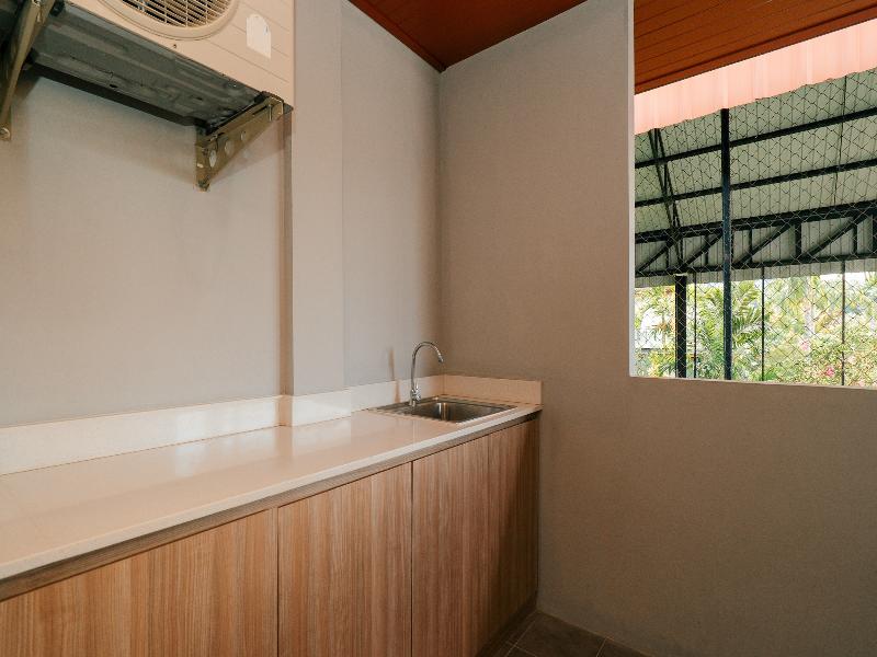 Love Rawai Hotel image