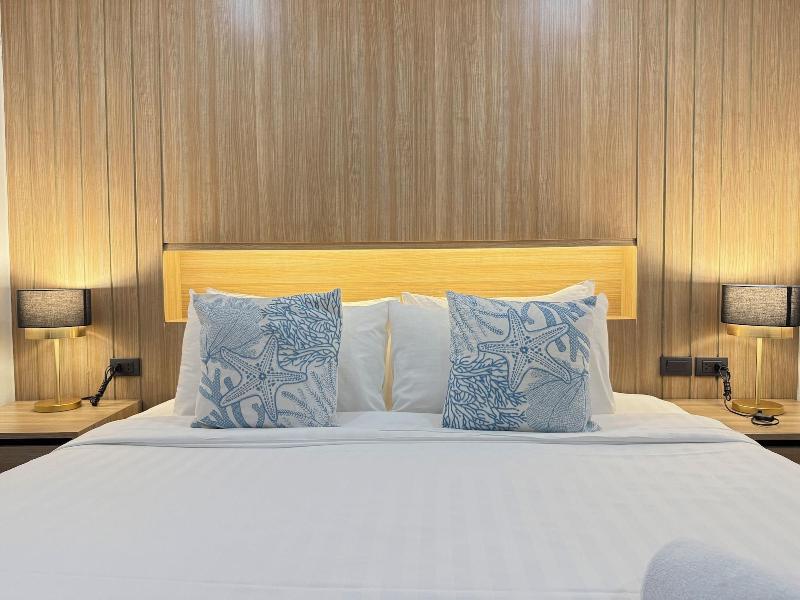 Love Rawai Hotel image