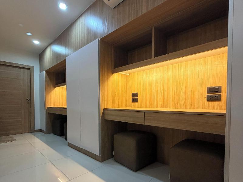 Love Rawai Hotel image