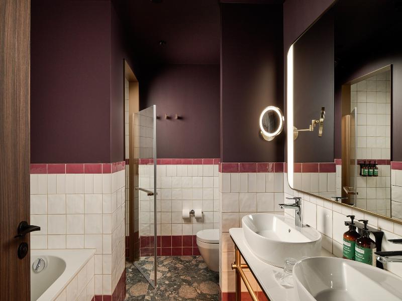 Skald Hotel Akureyri, Curio Collection by Hilton image