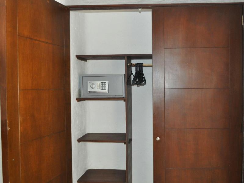 Petit Hotel Pilitas image
