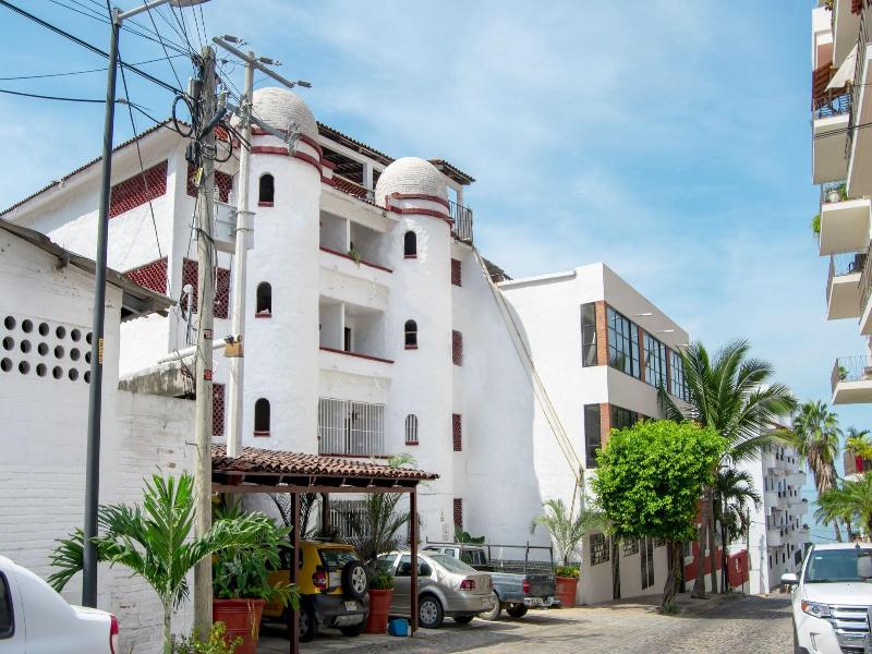 Petit Hotel Pilitas image