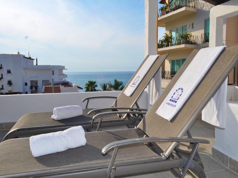 Petit Hotel Pilitas image
