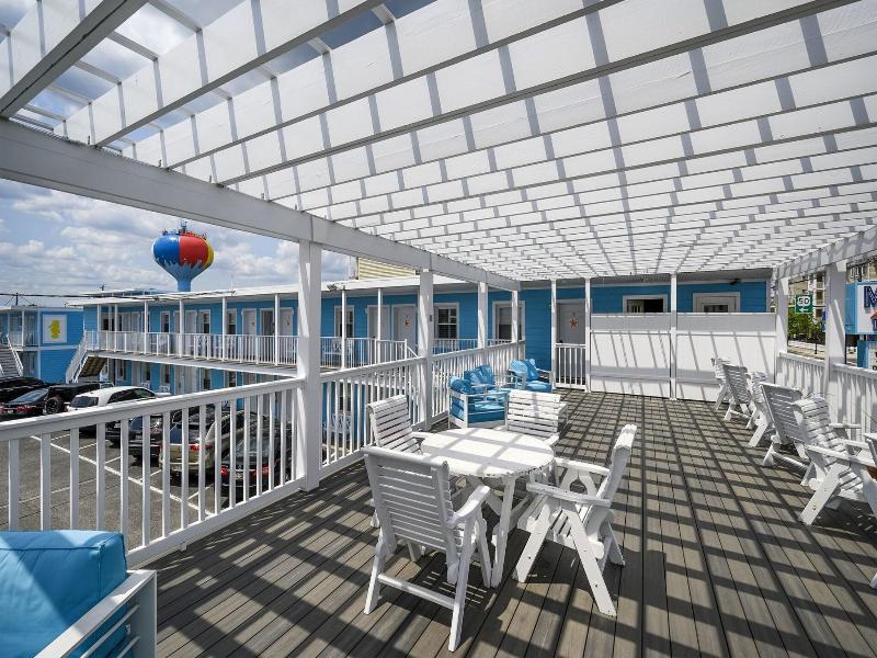 Madison Beach Motel image