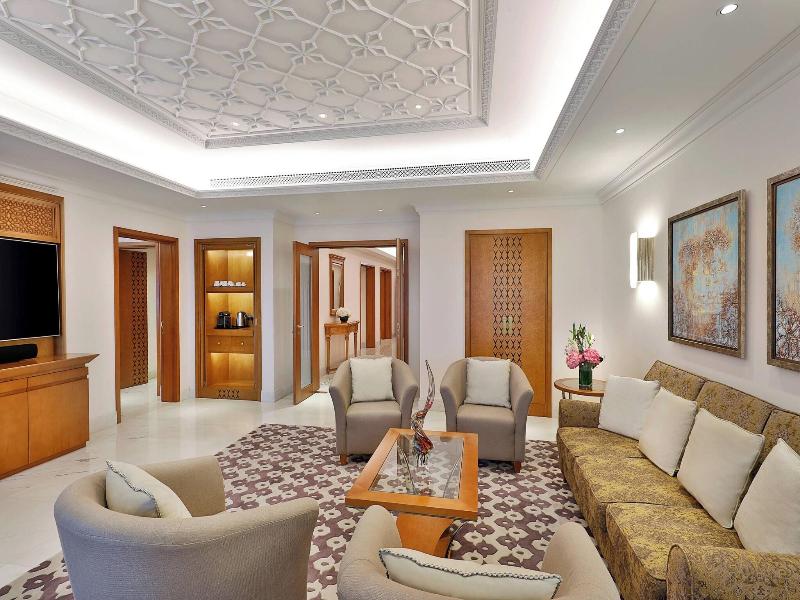 Al Bustan Palace, A Ritz-Carlton Hotel image