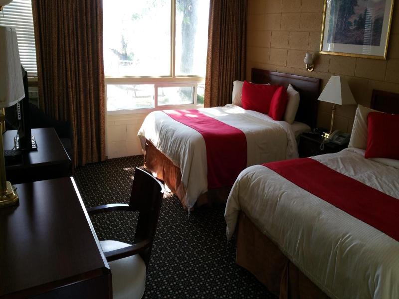 Riverview Motel