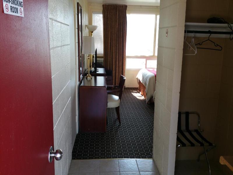 Riverview Motel — photo 49