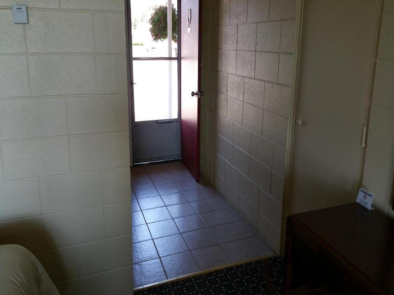 Riverview Motel — photo 76