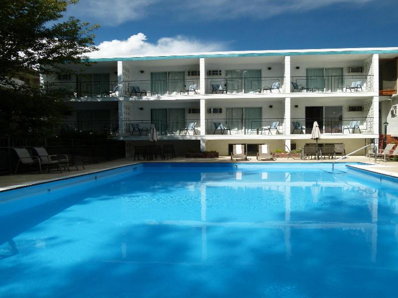 Schell Motel image
