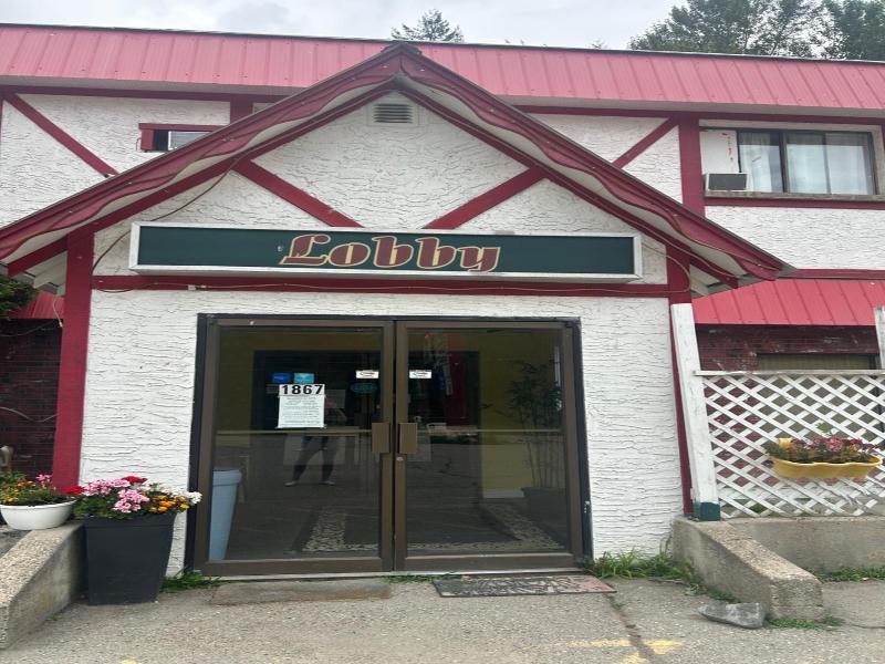 Villagers Inn