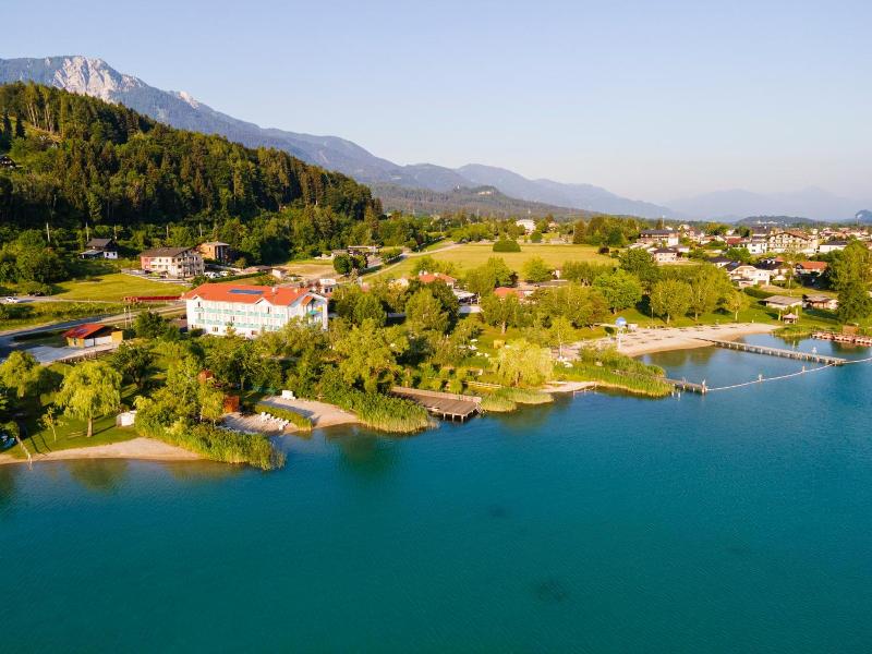 Strandhotel Faak image